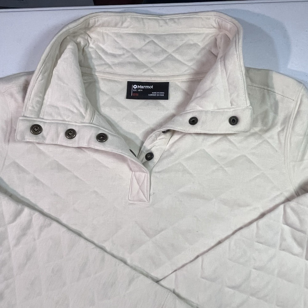 Marmot Women's Quilted‎ Quarter Snap Pullover Size M Cream Color